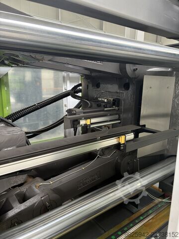 Spritzgießmaschine YIZUMI P350H/ IU1610