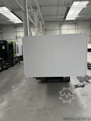 Spritzgießmaschine YIZUMI P350H/ IU1610