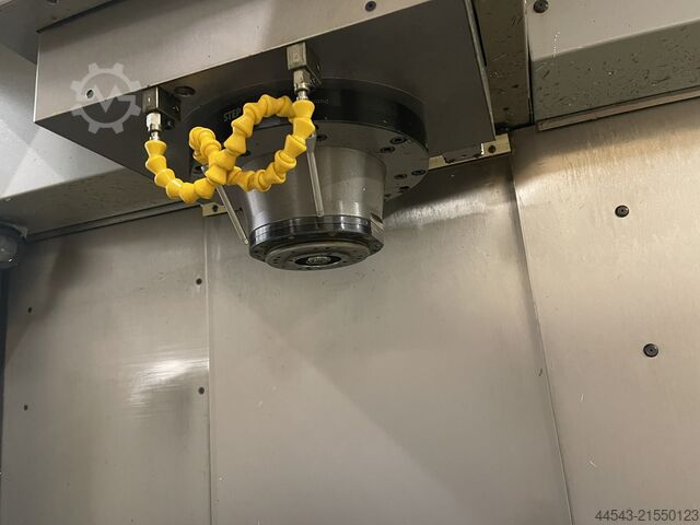 Vertikales Bearbeitungszentrum Mikron VCP 600