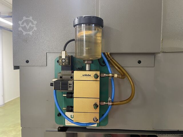 Vertikales Bearbeitungszentrum Mikron VCP 600