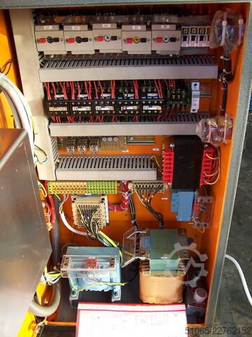 Milling machine DECKEL FP 2 M