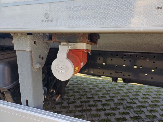 Kühlkoffer-LKW IVECO EUROCARGO ML120E19P