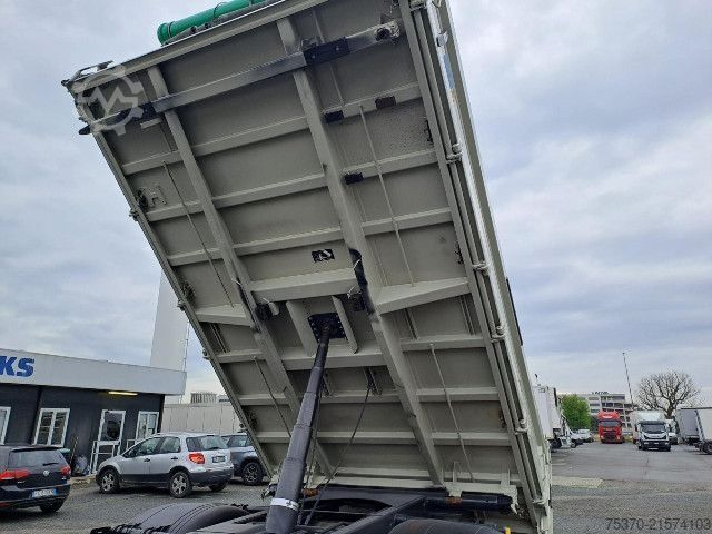 Dreiseitenkipper LKW IVECO EUROCARGO ML160E32K