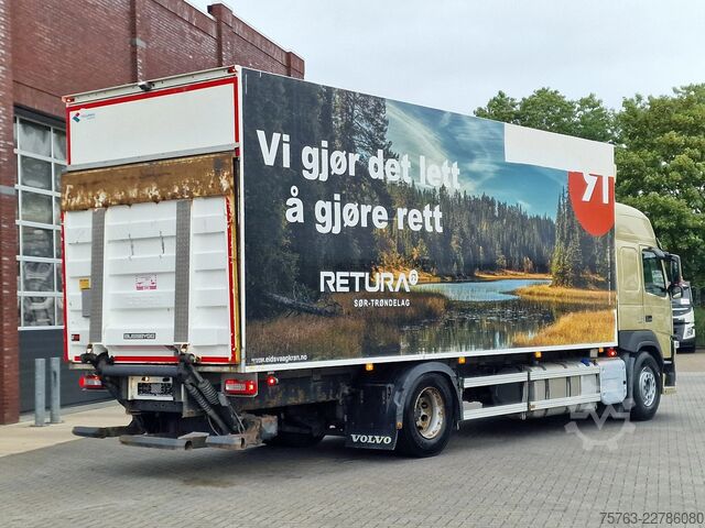 Suitcase Volvo FM 370 Globetrotter 4x2 - Buggsbygg box with si...
