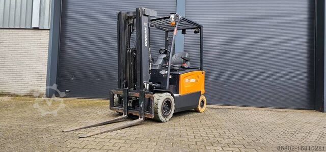 Forklift Doosan B 25 X-7