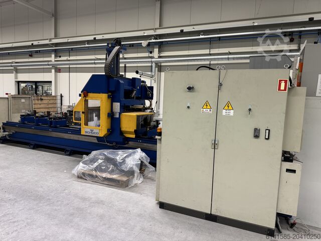 Profilbearbeitungsmaschine – 5-Achs CNC Schuco Bielefeld PBS profielbewerkingsmachine – 5-assig C