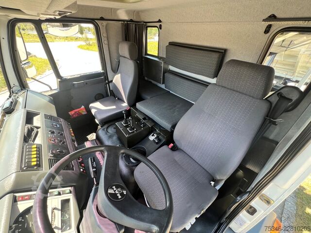 Kipper LKW MAN L90 18.284 4x4 LOF Kipper/Kran/47 tkm/HA gelenkt