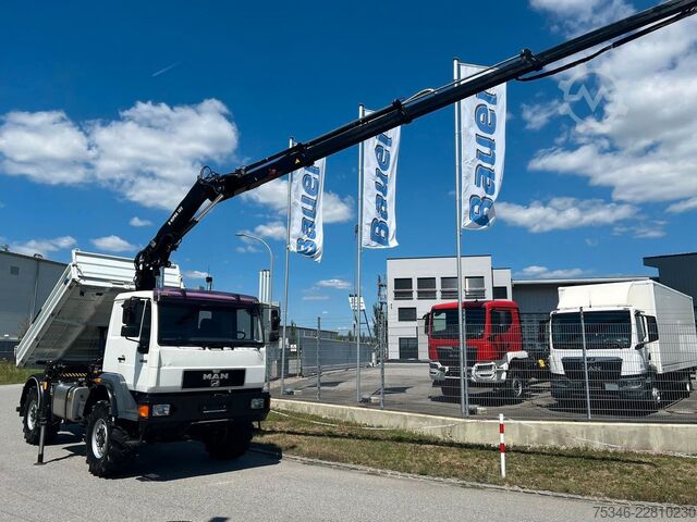 Dreiseitenkipper LKW MAN L90 18.284 4x4 LOF Kipper/Kran/47 tkm/HA gelenkt