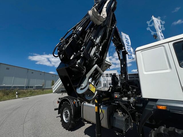 Dreiseitenkipper LKW MAN L90 18.284 4x4 LOF Kipper/Kran/47 tkm/HA gelenkt