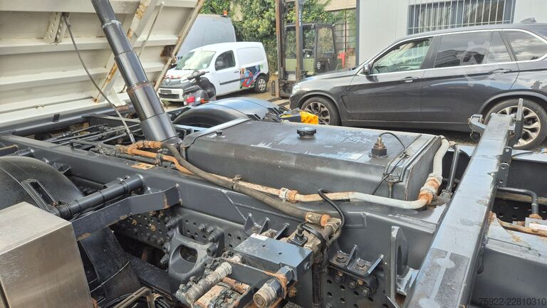 Sonstige MERCEDES-BENZ Arocs 4 2-Achser 18XX OM470 4x2 K KommunalI