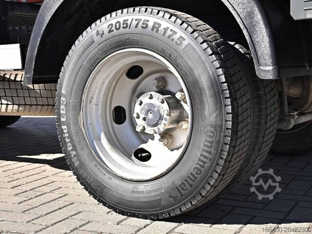 Van Mitsubishi Fuso Canter