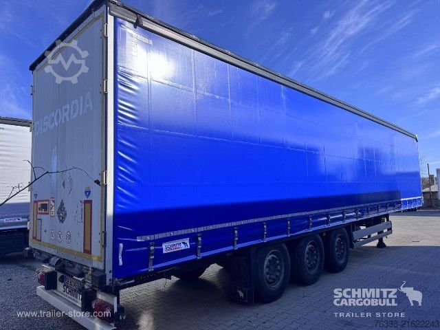 Auflieger mit Pritsche & Plane Schmitz Cargobull Curtainsider Standard