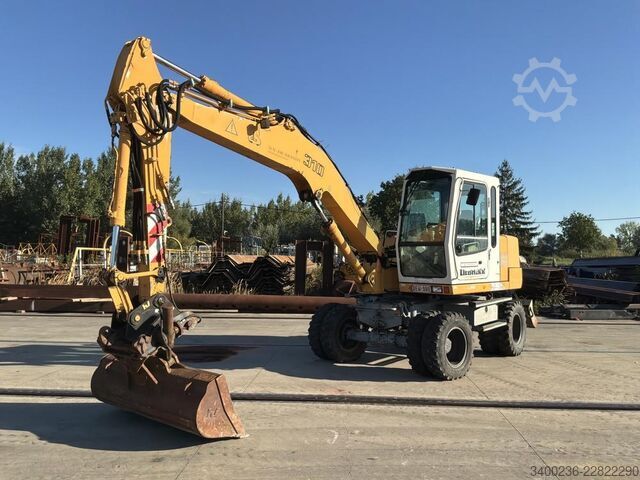 Excavator Liebherr A310B