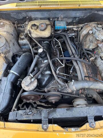 Ladepritsche Peugeot 504 **DIESEL-FRENCH ORIGIN**