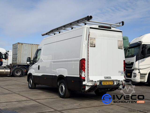 Hochdachkombi Iveco Daily 35S18V A8 Cruise Control - DHollandia laa...