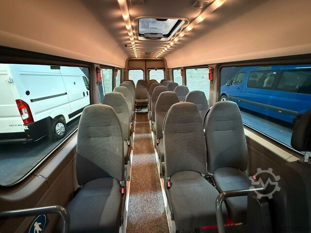 Minibus MERCEDES-BENZ Sprinter 516 Transfer 45 Evobus Klima STHZ 19+1