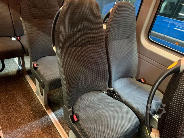 Minibus MERCEDES-BENZ Sprinter 516 Transfer 45 Evobus Klima STHZ 19+1