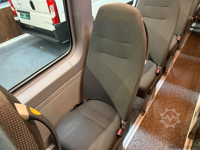 Minibus MERCEDES-BENZ Sprinter 516 Transfer 45 Evobus Klima STHZ 19+1