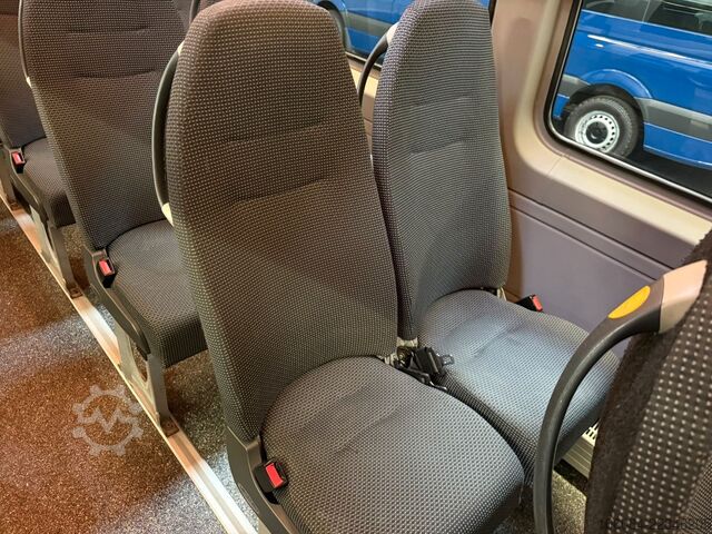 Minibus MERCEDES-BENZ Sprinter 516 Transfer 45 Evobus Klima STHZ 19+1