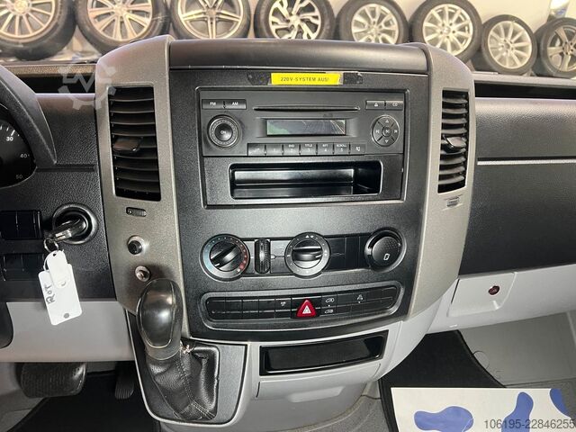 Van MERCEDES-BENZ Sprinter Verkaufswagen/Verkaufstheke/Foodtruck