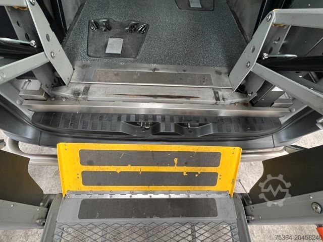 Kleinbus MERCEDES-BENZ Sprinter 313 BlueTEC 9 Sitze+Lift ENGINE BROKEN