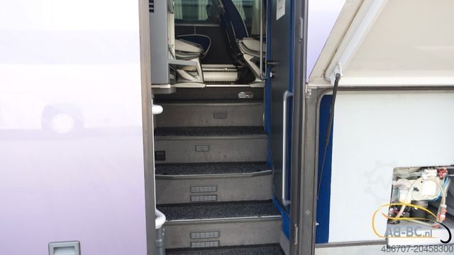 Motor coach MERCEDES-BENZ Tourismo 52 Sitze EURO 6