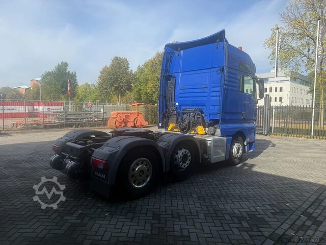 Standard-SZM MAN TGX | Lifting axle | Steering axles | Retarder ...
