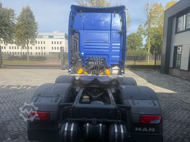 Standard-SZM MAN TGX | Lifting axle | Steering axles | Retarder ...