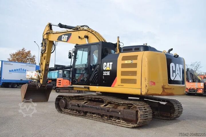 Raupenbagger Caterpillar 323E-stock id2