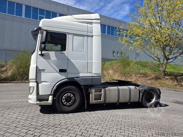 Standard tractor unit DAF XF 460 Standard + Krone Gardine Coiler Standard