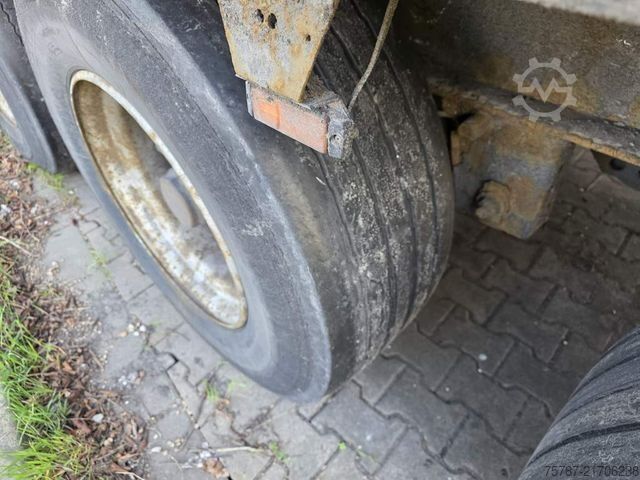 Auflieger mit Pritsche & Plane KRONE Gardine Standard, Coiler, Lift, BPW Trommel