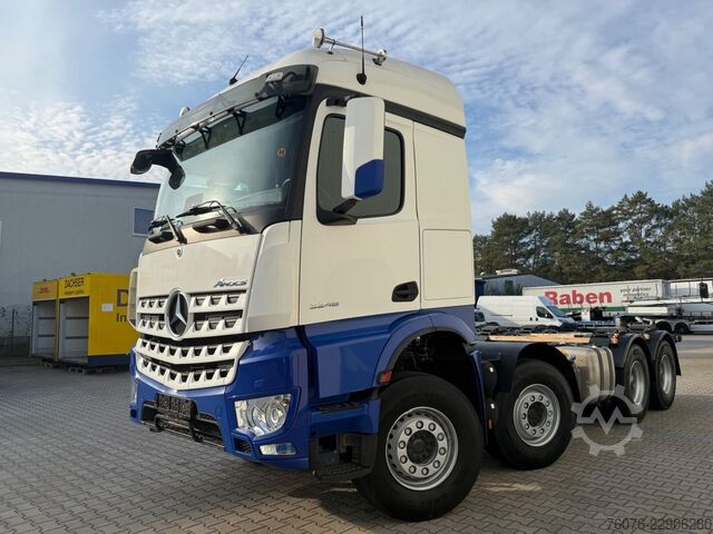 Truck chassis MERCEDES-BENZ Arocs 5 MB 3248 LK 8x4/4 1Bett Heizung Klima AHK