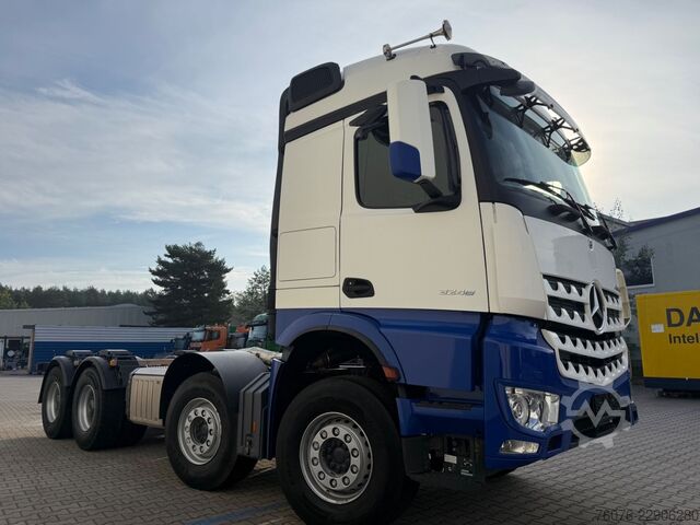 Truck chassis MERCEDES-BENZ Arocs 5 MB 3248 LK 8x4/4 1Bett Heizung Klima AHK