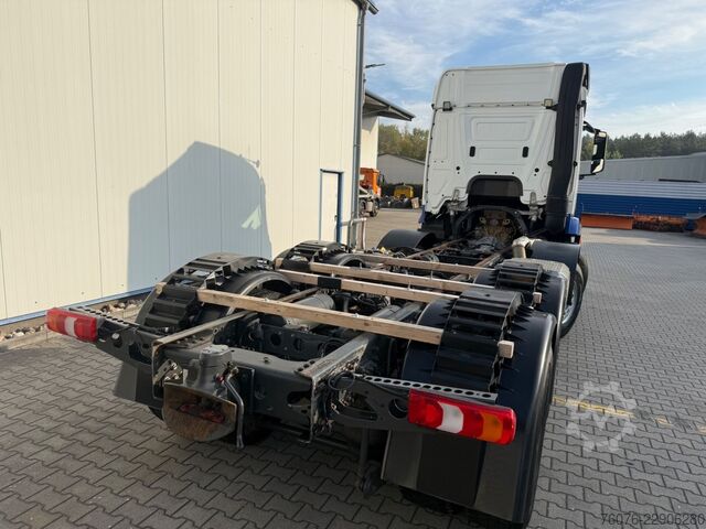 Truck chassis MERCEDES-BENZ Arocs 5 MB 3248 LK 8x4/4 1Bett Heizung Klima AHK