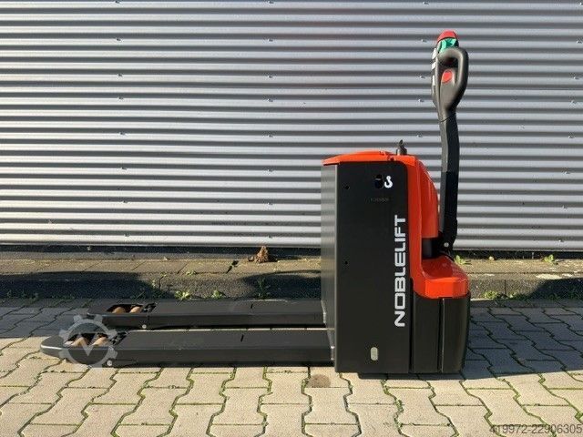 Electric Pallet Truck Noblelift PT20L-Li