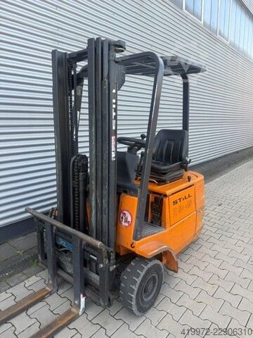 Electric 3-wheel forklift Still R50-15