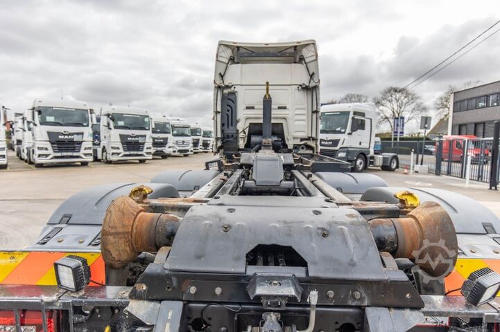 Hook arm system MAN TGS 26.460 BL-6x4H