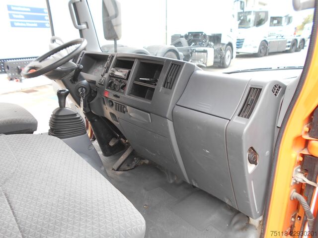 Three-way tipper van Isuzu M21 RIBALTABILE TRILATERALE
