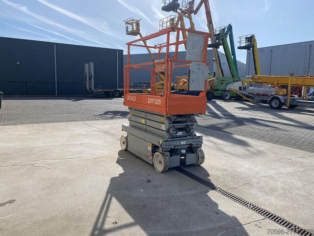 2003 Skyjack SJIII-3219, Scherenarbeitsbühne, 8 Meter Arbeitshöhe Skyjack SJIII-3219, Schaarhoogwerker, 8 meter
