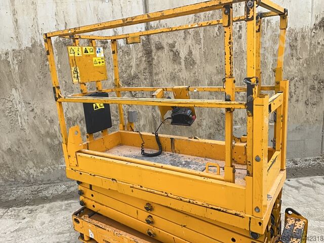 Scissor Lift Genie Gs 1932