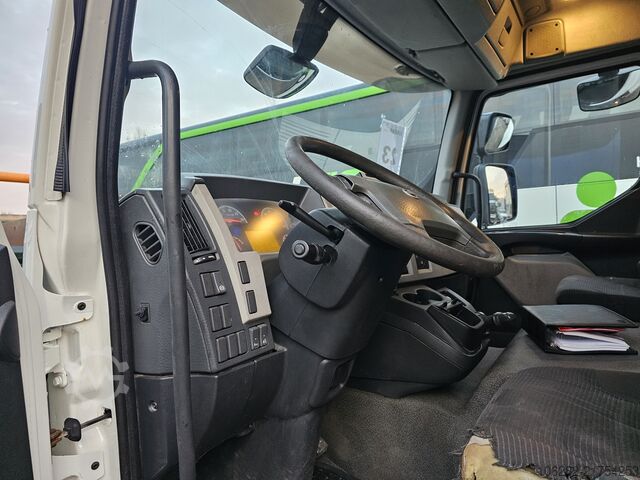 Box truck Volvo FL 240 4x2 16tons Seitentüren Koff