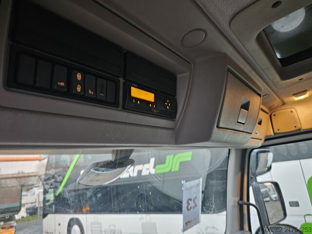 Box truck Volvo FL 240 4x2 16tons Seitentüren Koff