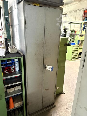 Workshop cabinet with contents KAISER + KRAFT Workshop Cabinet with Contents