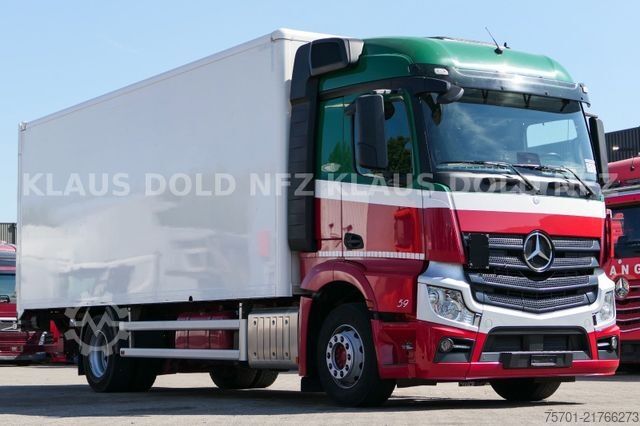 Box truck MERCEDES-BENZ Actros 1842 Koffer Vollluft LBW Kamera