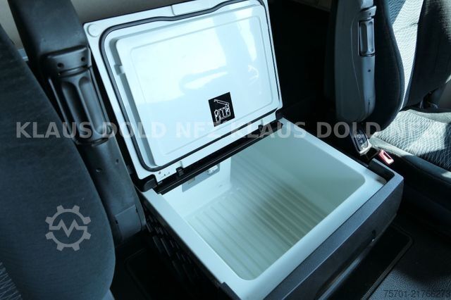 Box truck MERCEDES-BENZ Actros 1842 Koffer Vollluft LBW Kamera