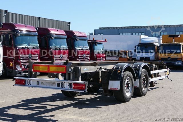 Swap chassis trailer  Tandem BDF Wechselfahrgestell SAF-Achsen