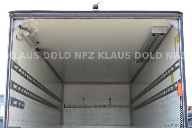 Box truck VOLVO FM 9-260 Koffer Kamera LBW