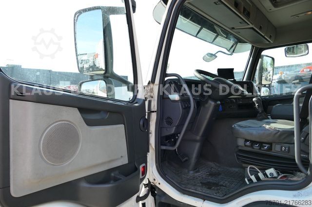 Box truck VOLVO FM 9-260 Koffer Kamera LBW