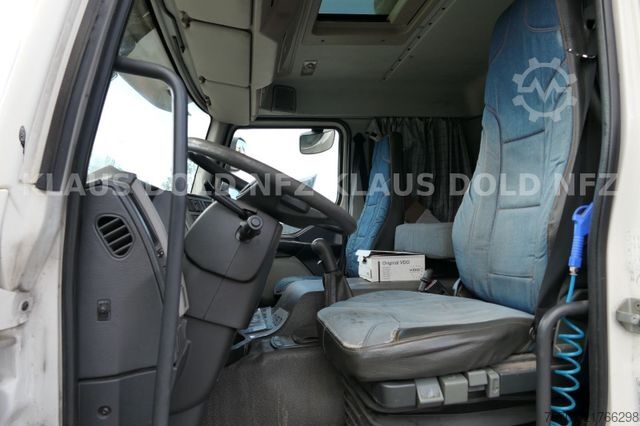 Box truck VOLVO FE 300 Koffer XL-Tank LBW Euro 5