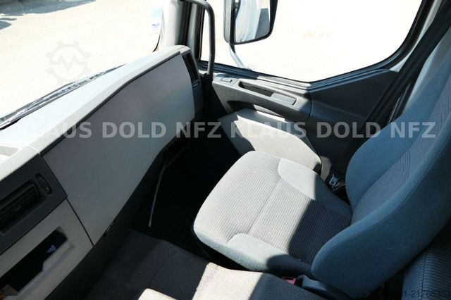 Box truck VOLVO FE 300 Koffer XL-Tank LBW Euro 5